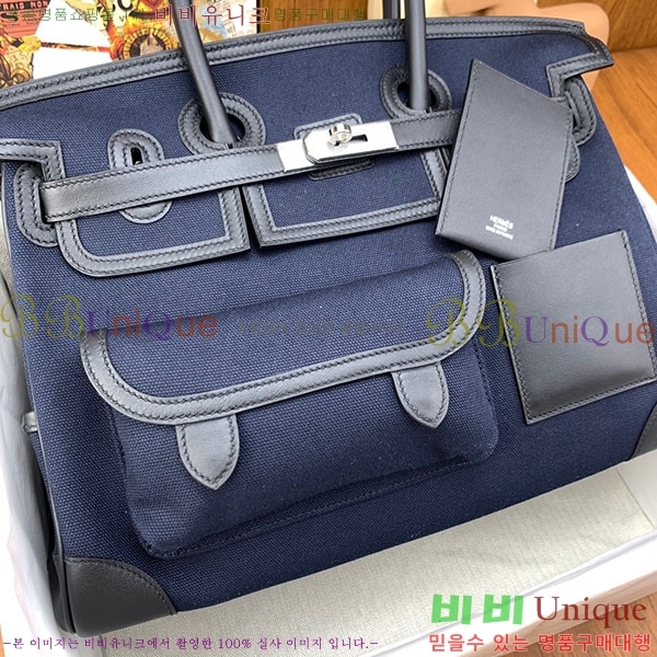 #�����޽� ĵ���� ī�� ��Ų�� 35 HE412578-4