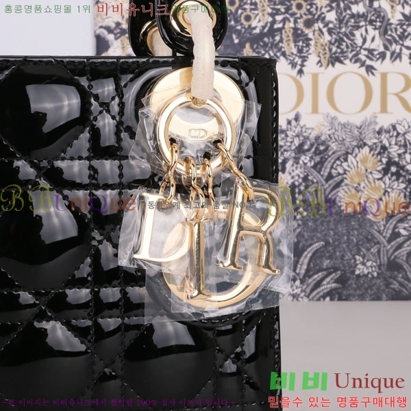 #��� ���̵�� �Ż� �̴� 1377#-6