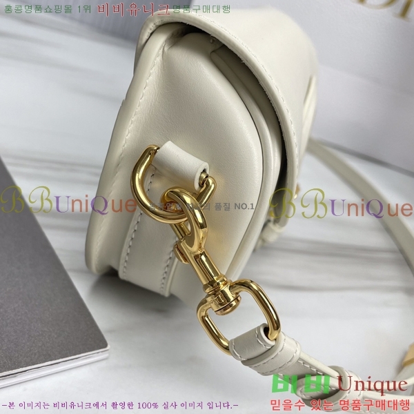 #��� �ٺ� �̽�Ʈ-����Ʈ�� 18812-108