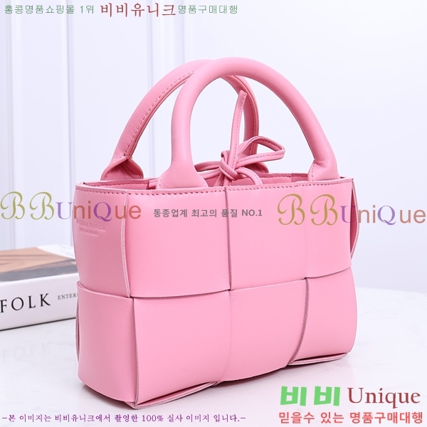 ���װ� ����Ÿ �Ƹ��� ��Ʈ�� �̴� AKR2251-2