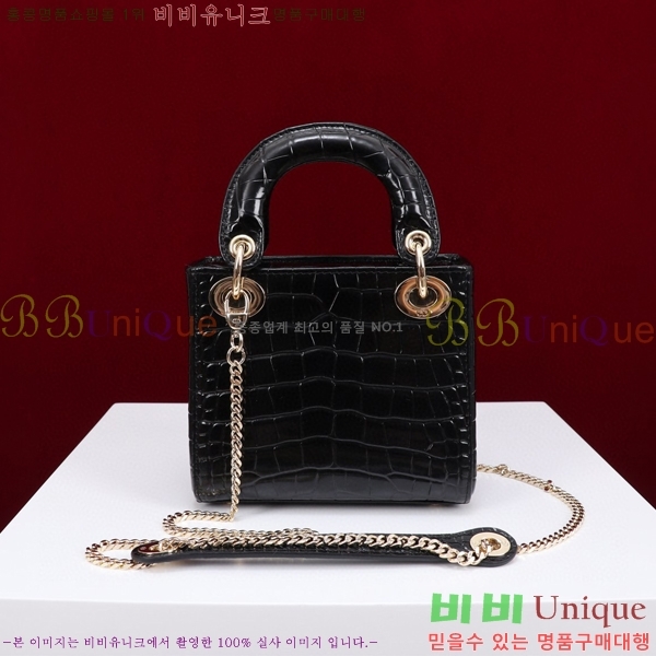 #��� ���̵�� �̴� M050566-106