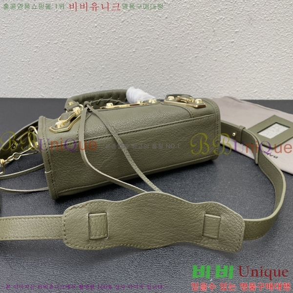 �߷��þư� ��Ƽ�� �̴� 519938-1-3