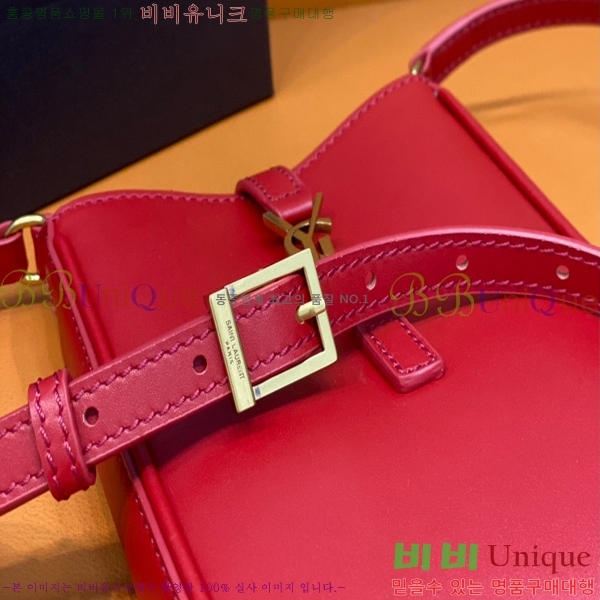 #���ζ� LE 5 A 7 ��Ƽ�� �̴� ũ�ν� �� 735214-106