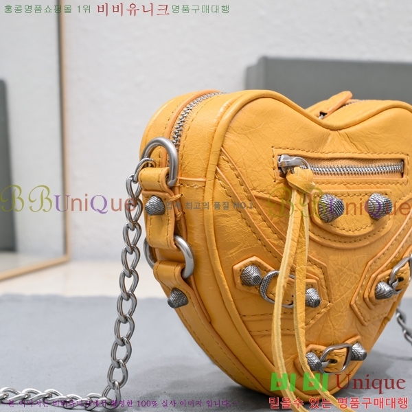 #�߷��þư� ��ī�� ��Ʈ�� 852411-108