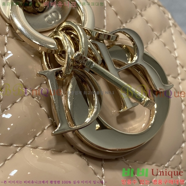 #��� ���̵� �� ���̹� ����ũ�� M05402-201