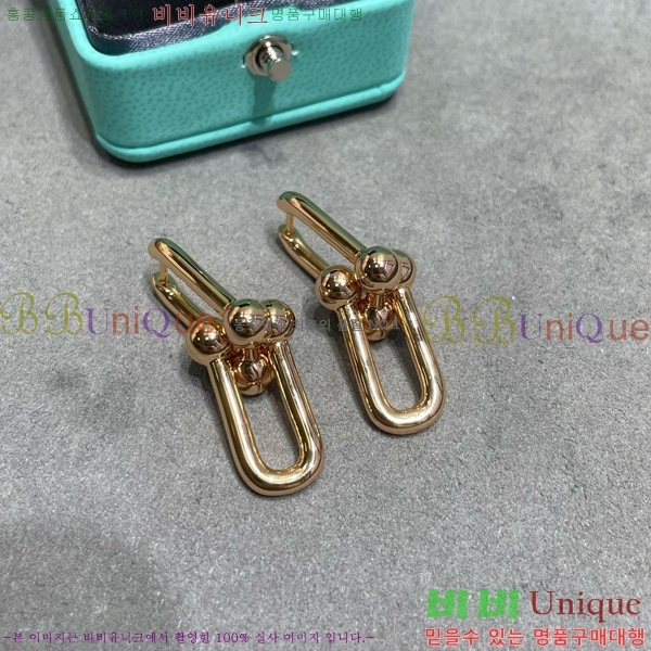 Ƽ�Ĵ� �Ͱ��� 18T23776-1 (3�� Į��)