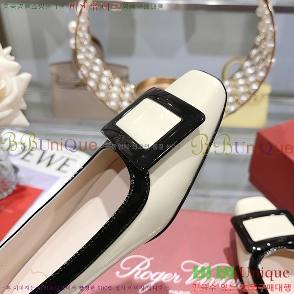 ������� �÷����� 31RV2383056-3