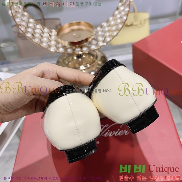 ������� �÷����� 31RV2383056-3