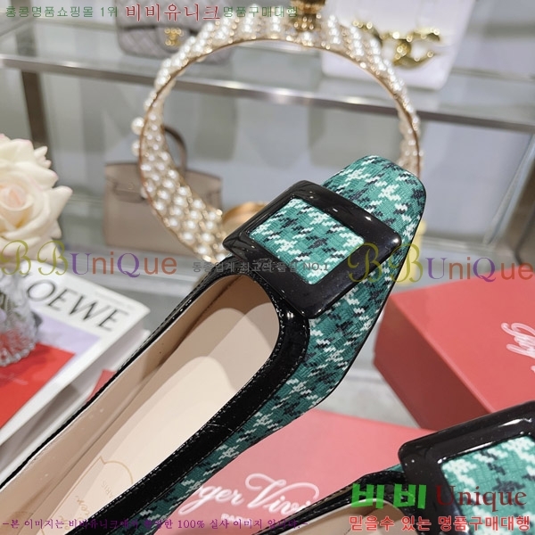 ������� �÷����� 31RV2383056-1