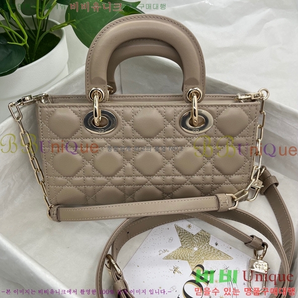 #��� ���̵� �� ���̹� ���� M0613-208