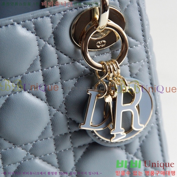 #��� ���̵�� �̴� M0505-703