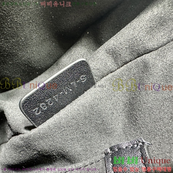 ������ Ʈ������ �ƹٹ� 26CE239652-3