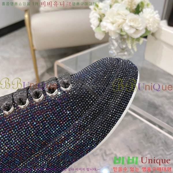 �˷�������� ����Ŀ�� �������� 33AX2391811-6