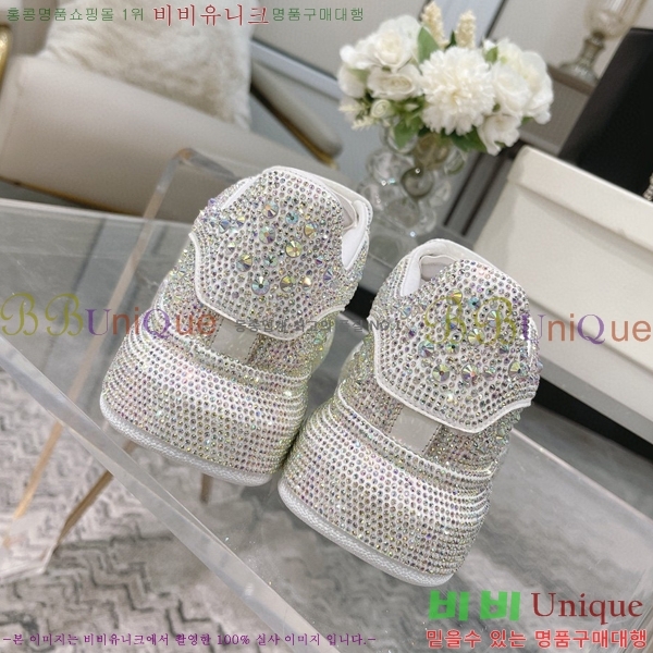 �˷�������� ����Ŀ�� �������� 33AX2391811-2