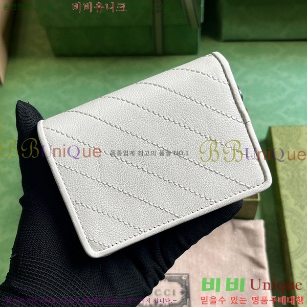 #���� ���е� ī�� ���̽� 760317-191