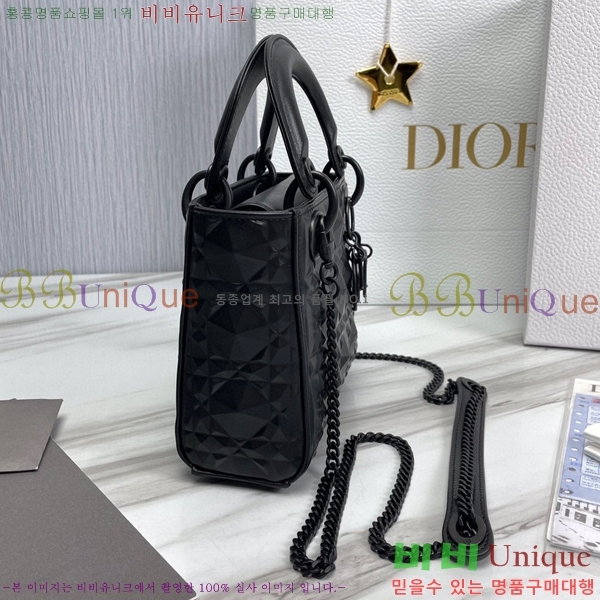 #��� ���̵�� �̴� ĳ��� 18800-1-49