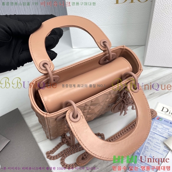 #��� ���̵�� �̴� ĳ��� 18800-1-51