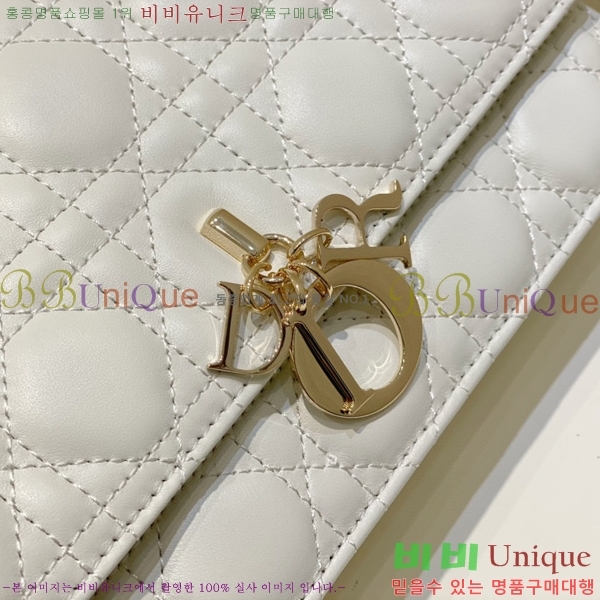 #��� MISS DIOR ž �ڵ� �� M0997-101 (�Ѽ��� ����)