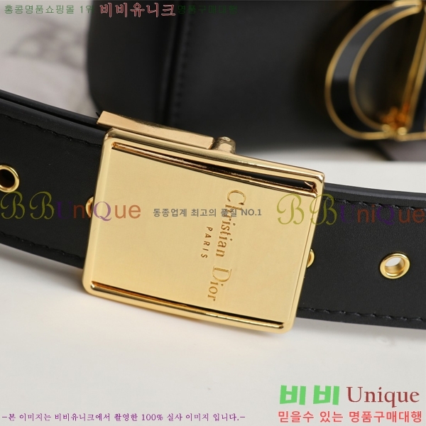 ��� 30 ������ ũ�ν��� 27D876921-5