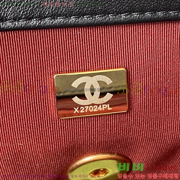 #���� 19 �÷��� �̵� ����Ĩ AS1160-715