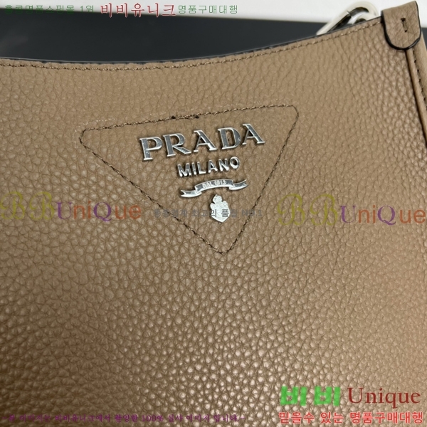 ����� �ﰢ�ΰ� ����� �̴� 1BH191-301