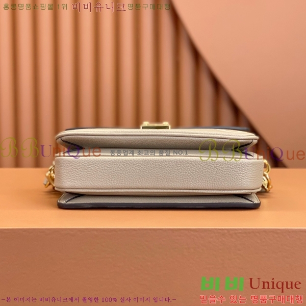 #���̺��� ����Ʈ ��Ƽ�� �̽�Ʈ ����Ʈ M23081-700