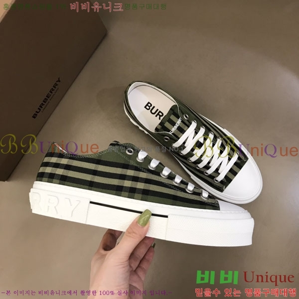 ���� ������ ����Ŀ�� B0965776-3