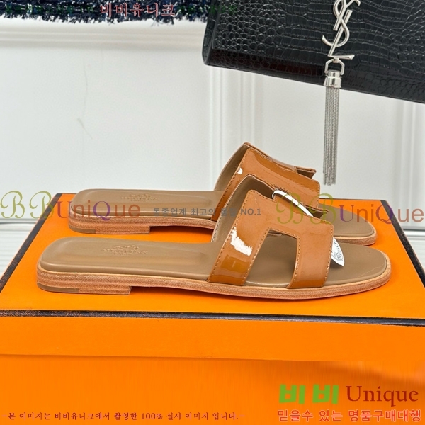 �����޽� ���� ���� ���̴�Ʈ 32HE243431-7