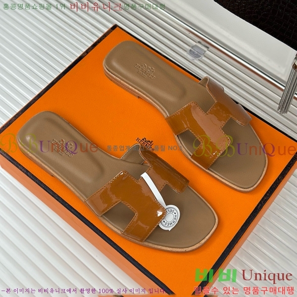 �����޽� ���� ���� ���̴�Ʈ 32HE243431-7