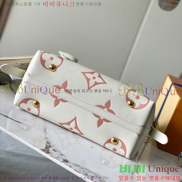 #���̺��� ĳ���� PM M22141-1000