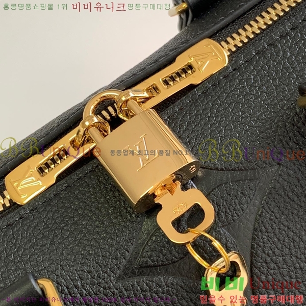 #���̺��� ���ǵ� �ݵѸ��� 25 M58951-1001