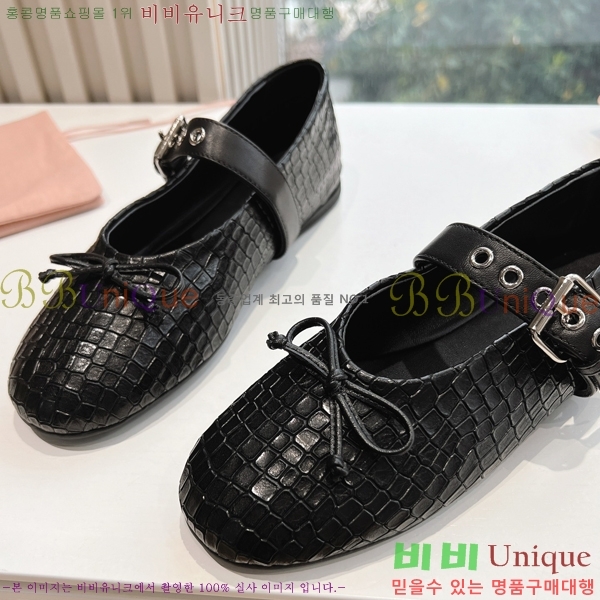 �̿�̿� �߷����� �÷� ���� 32MU2431910-1