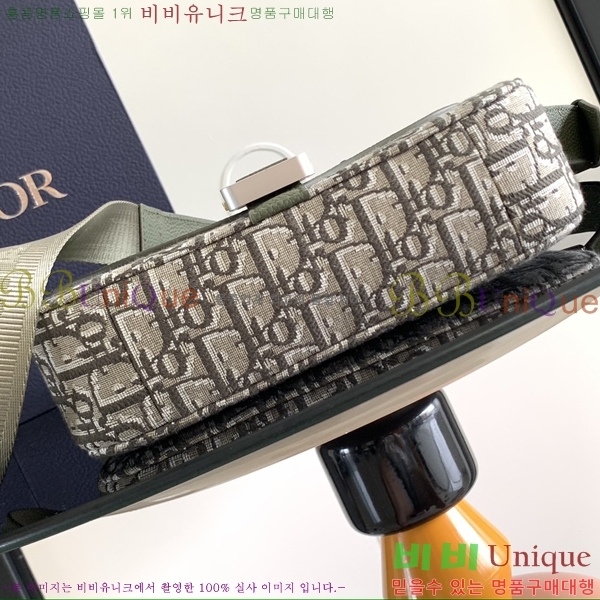 #��� ���� �÷� ��Ʈ���� 1ADPO049-102