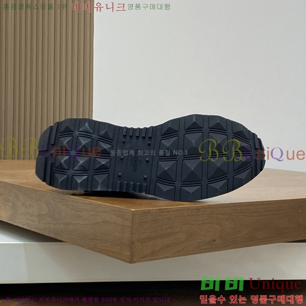 ���� �߷�Ƽ�� ����Ŀ�� 40VA24515-8-5