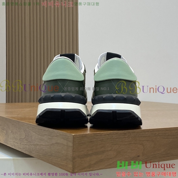 ���� �߷�Ƽ�� ����Ŀ�� 40VA24515-8-6