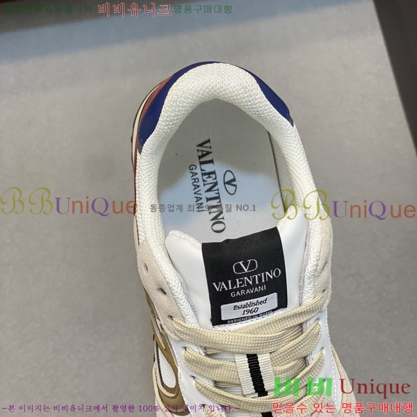 ���� �߷�Ƽ�� ����Ŀ�� 40VA24515-8-9