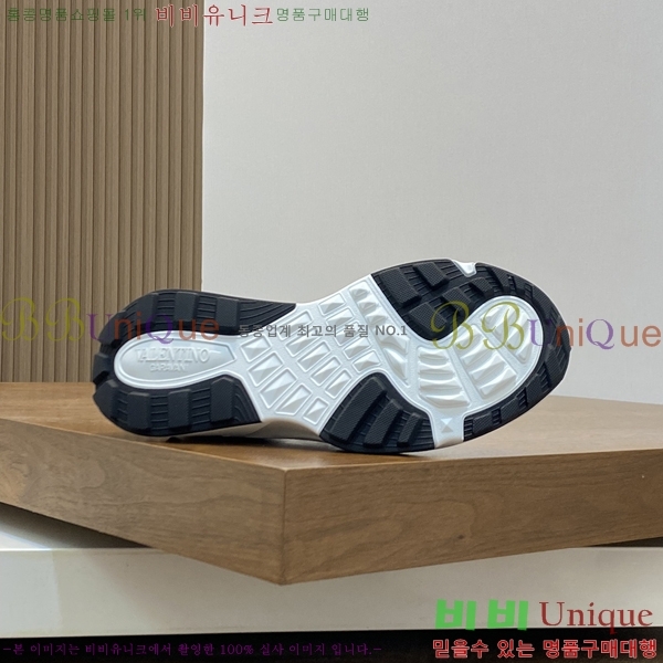 ���� �߷�Ƽ�� ����Ŀ�� 40VA24515-8-12