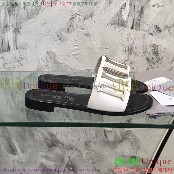 ��� ���� 30DLC2452466-513-2