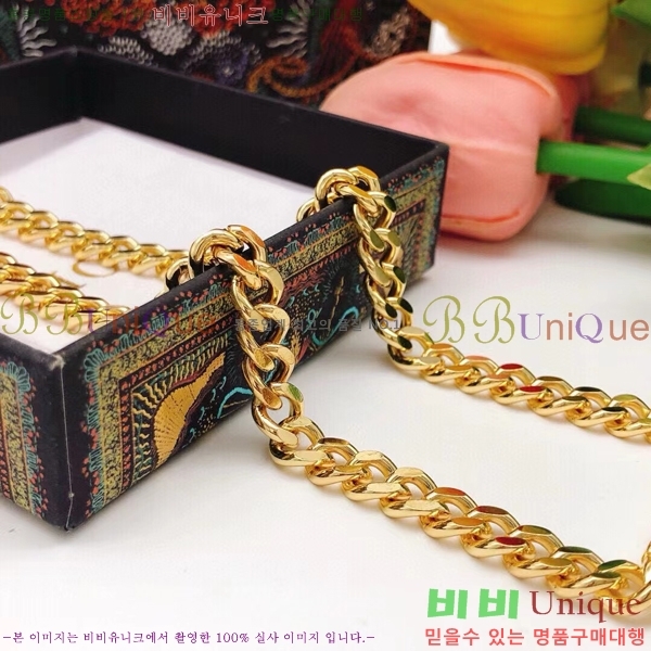 ��� ����,����� D50612