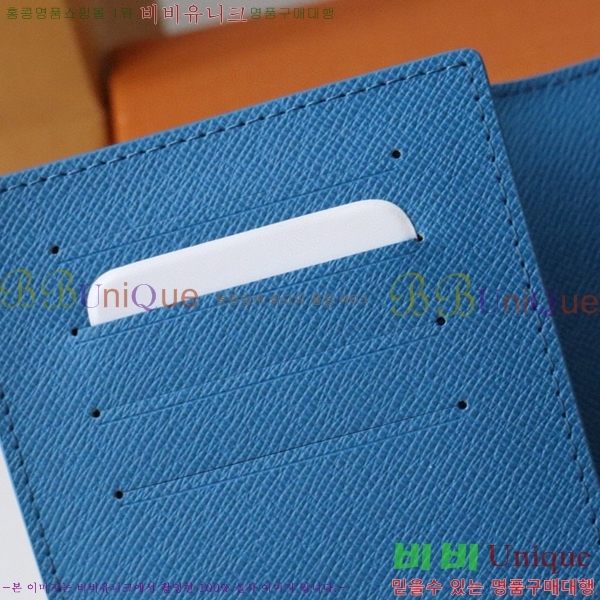 #���̺��� �н���Ʈ Ŀ�� �������� M83479-101