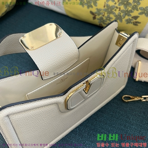 #�߷�Ƽ�� ����ٴ� V�ΰ� �ñ״�ó ����� 2090-101