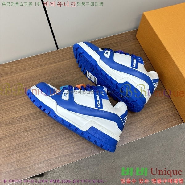 ���̺��� LV Ʈ���̳� ����Ŀ�� 41L2461814-2