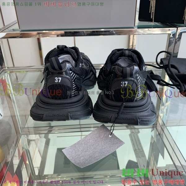 �߷��þư� 3XL Ʈ���̳� ����Ŀ�� BLA356600-11