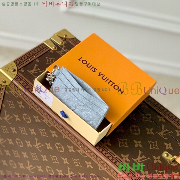 #���̺��� �� ī�� ���� Ȧ�� M83585-101