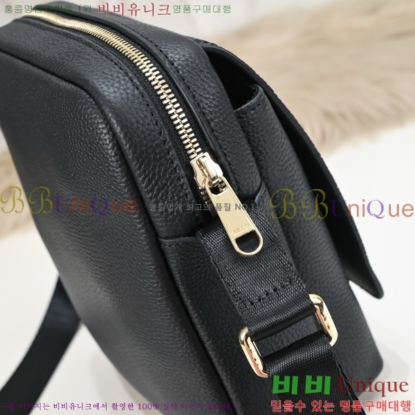 ���� ũ�ν��� 521700