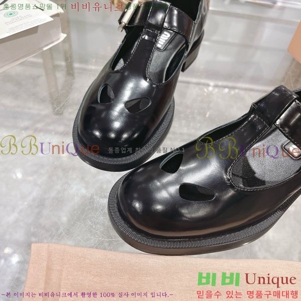 ���� �̿�̿� ���� 28M24712-1