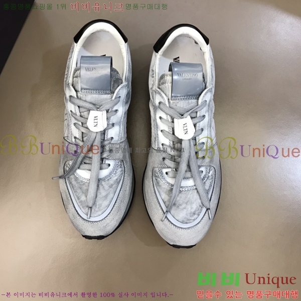 ���� �߷�Ƽ�� ����Ŀ�� 29VT24821-3