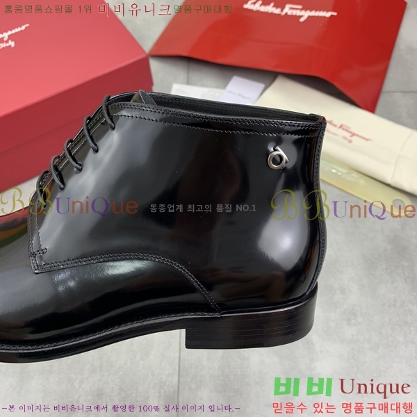 ���� ��󰡸� Ŭ���� ��Ŀ ���� 66F248293-3