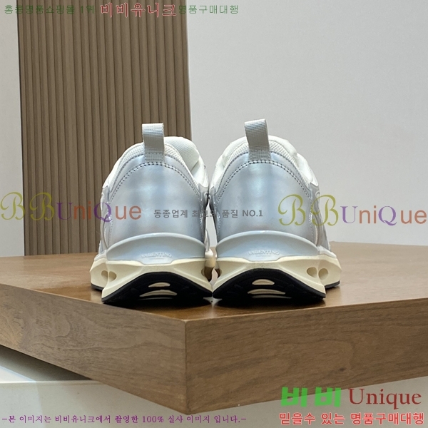 ���� �߷�Ƽ�� ����Ŀ�� VA832640-2