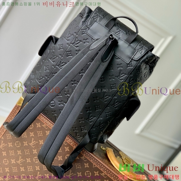 #���̺��� ũ�������� PM M20899-101